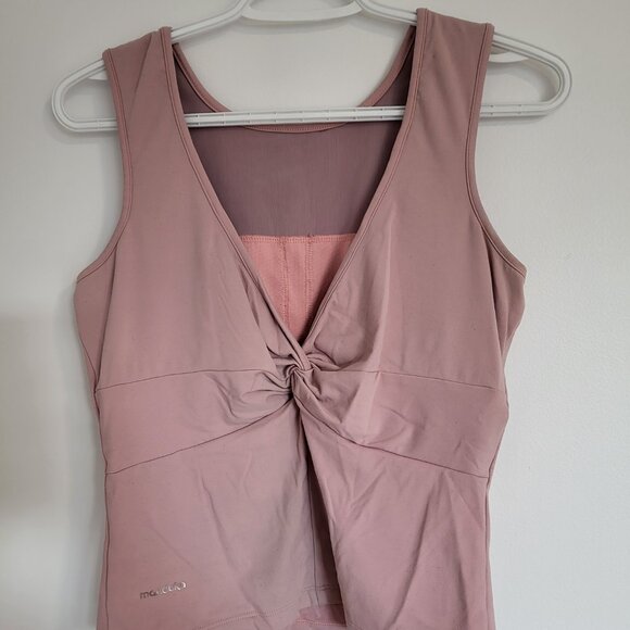 Manduka Open Back Fitness Tops - Picture 2 of 4